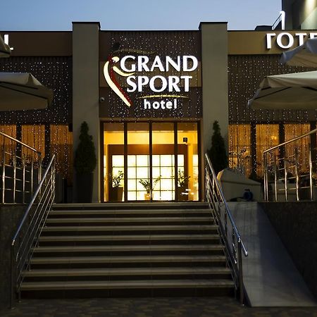 Grand Sport Hotel Brovary Ngoại thất bức ảnh