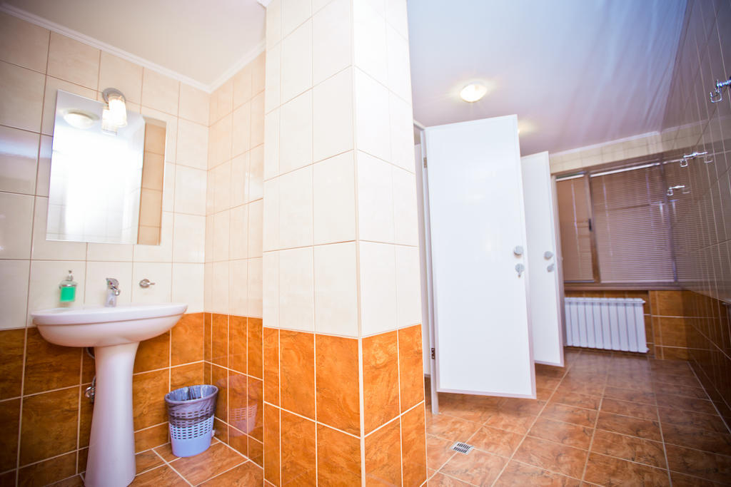 Grand Sport Hotel Brovary Phòng bức ảnh
