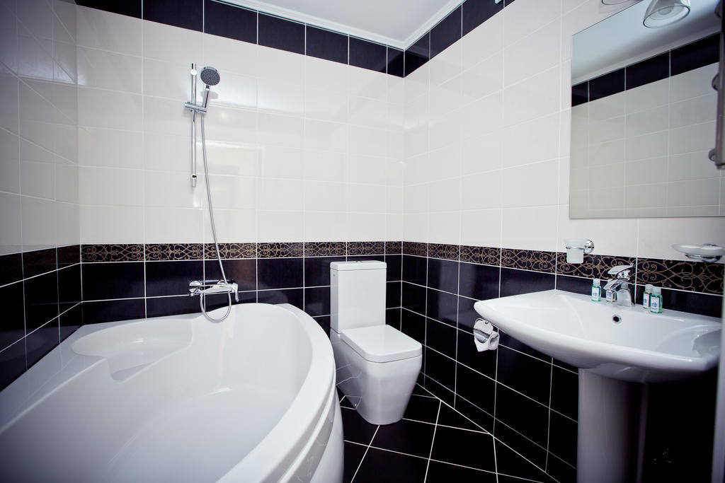 Grand Sport Hotel Brovary Phòng bức ảnh