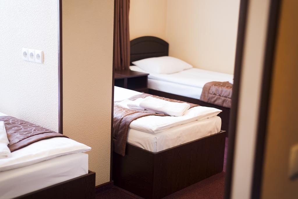 Grand Sport Hotel Brovary Ngoại thất bức ảnh