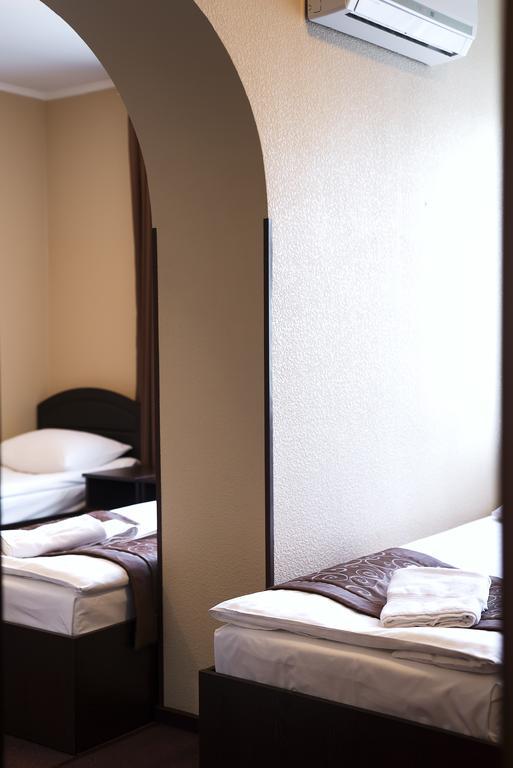 Grand Sport Hotel Brovary Ngoại thất bức ảnh