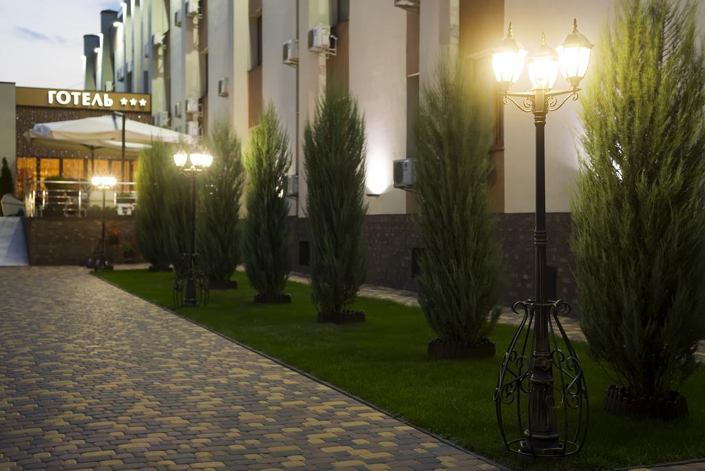 Grand Sport Hotel Brovary Ngoại thất bức ảnh